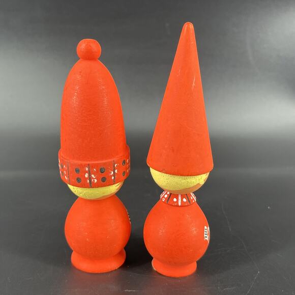 Swedish SVENSK SLOJD Figurine Wood Hand Painted Elves Tall Hat Santa Tomtar Set - Picture 8 of 10